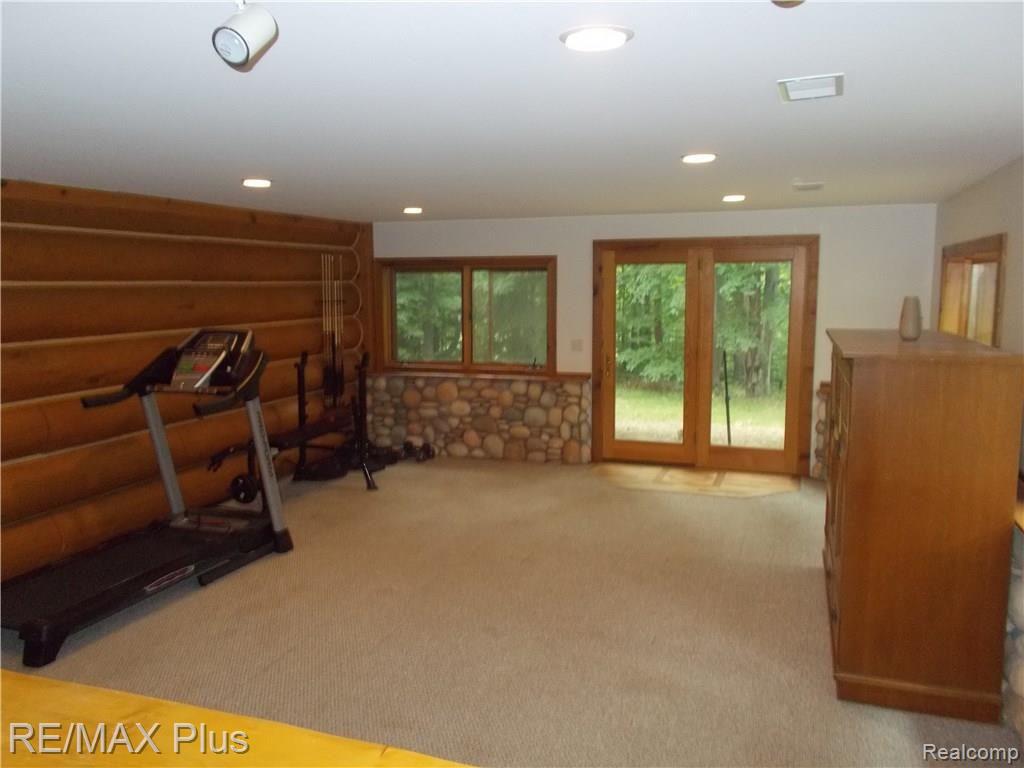3903 5 Lakes Road Lapeer, MI 48446 - Photo 43 of 70 DSCN2432.JPG