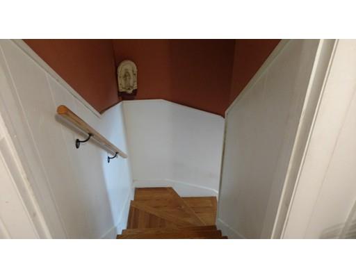 305 Holyoke Road Westfield, MA 01085 - Photo 6 of 13 Gallery Image 6