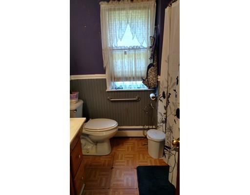 305 Holyoke Road Westfield, MA 01085 - Photo 8 of 13 Gallery Image 8