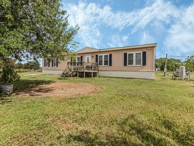 $600,000 | 2234 Hopkins Road, Beasley, TX 77417