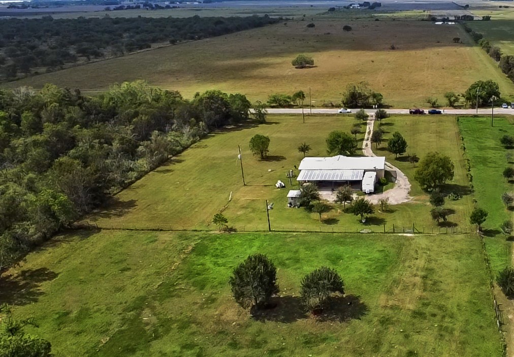 2234 Hopkins Road Beasley, TX 77417 - Photo 32 of 47