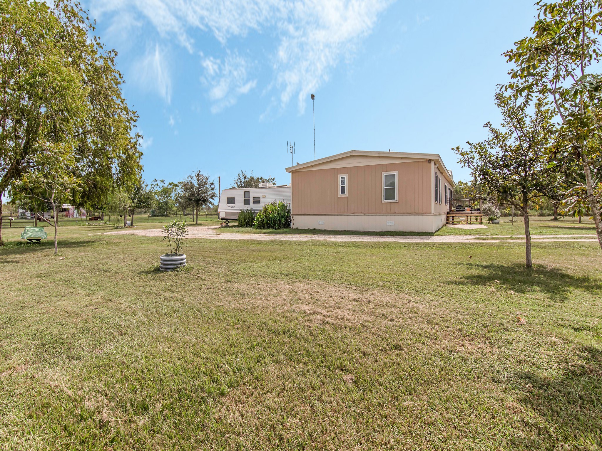 2234 Hopkins Road Beasley, TX 77417 - Photo 37 of 47