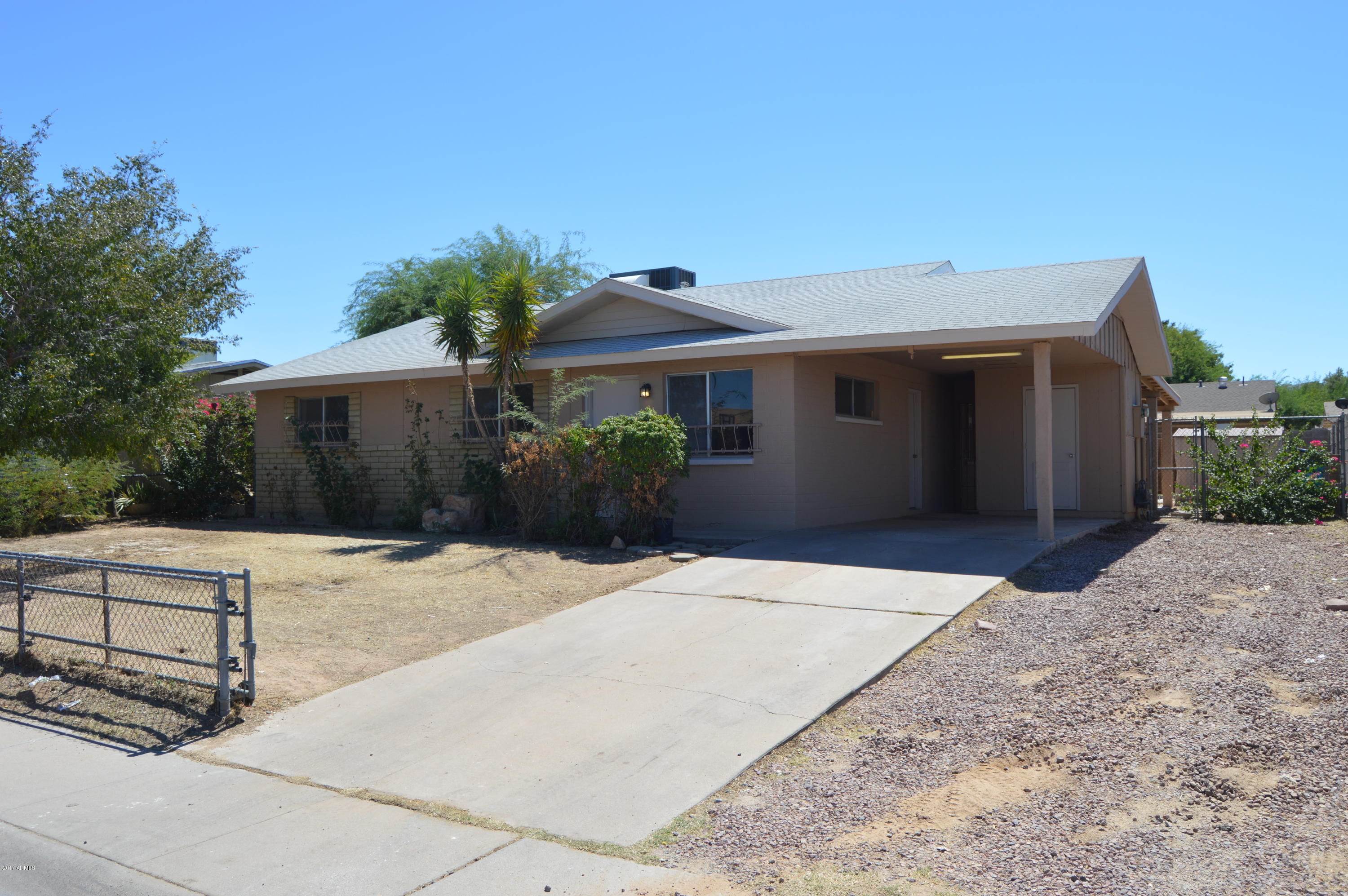 223 West Harwell Rd. Phoenix, AZ 85041 - Photo 3 of 23 Front of Home
