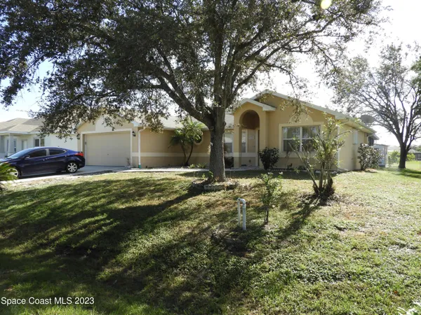 $1,800 | 1420 Denali Street Southeast, Palm Bay, FL 32909