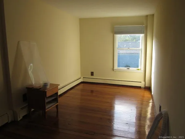 $5,000 | 181 Kings Highway, Milford, CT 06460