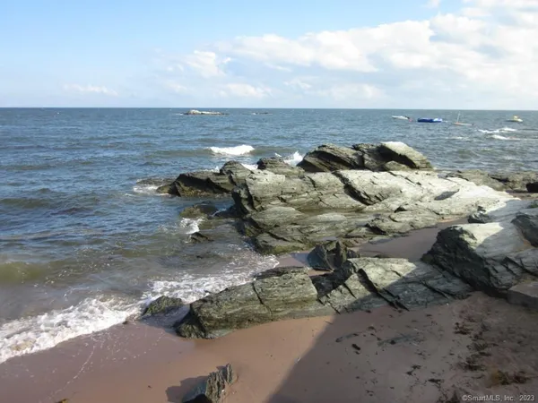 $5,000 | 181 Kings Highway, Milford, CT 06460