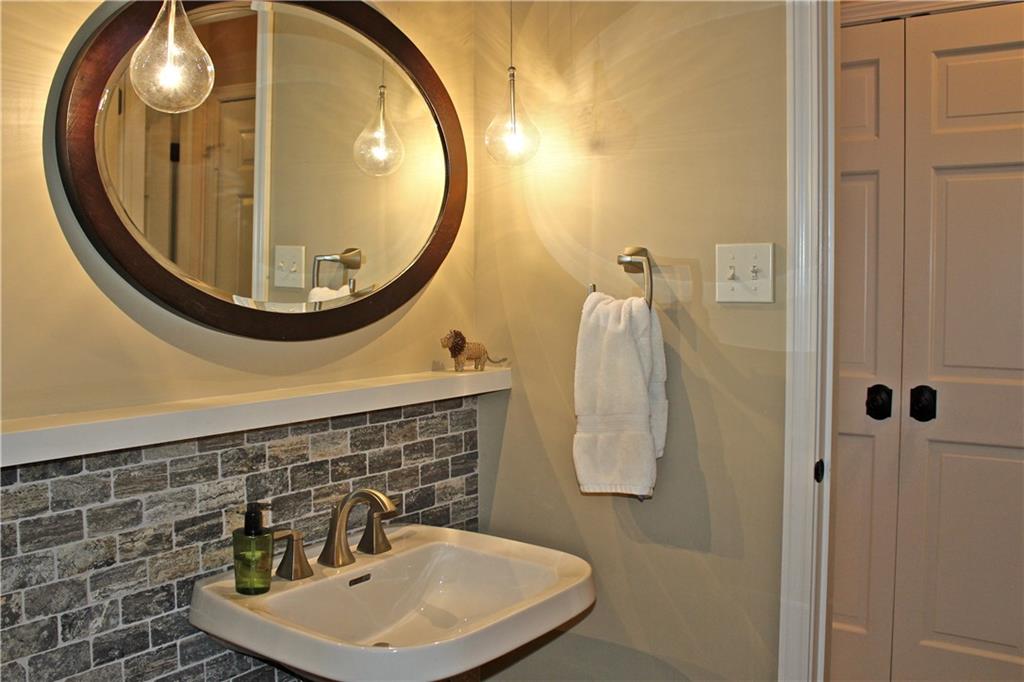 6954 Riverside Way Fishers, IN 46038 - Photo 11 of 48 Gallery Image 11