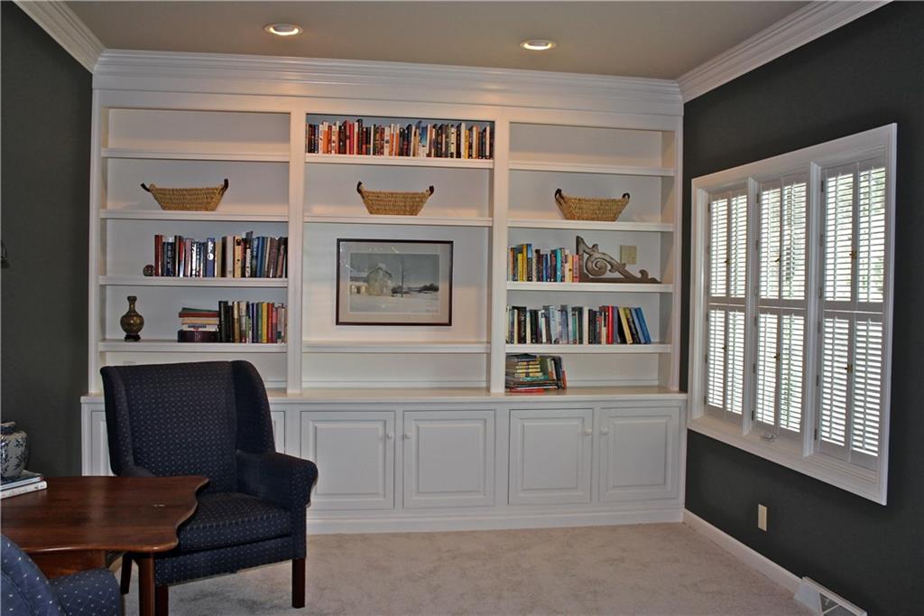6954 Riverside Way Fishers, IN 46038 - Photo 21 of 48 Gallery Image 21