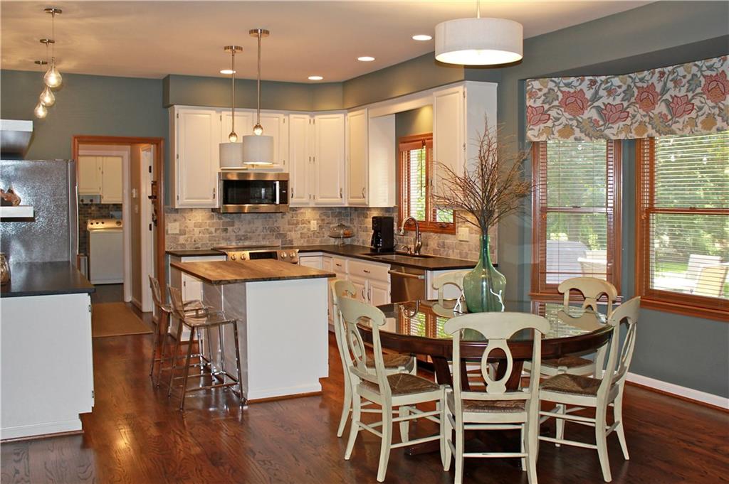 6954 Riverside Way Fishers, IN 46038 - Photo 6 of 48 Gallery Image 6