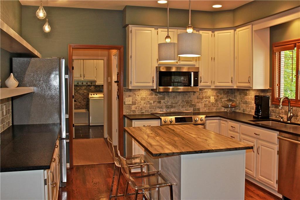 6954 Riverside Way Fishers, IN 46038 - Photo 7 of 48 Gallery Image 7