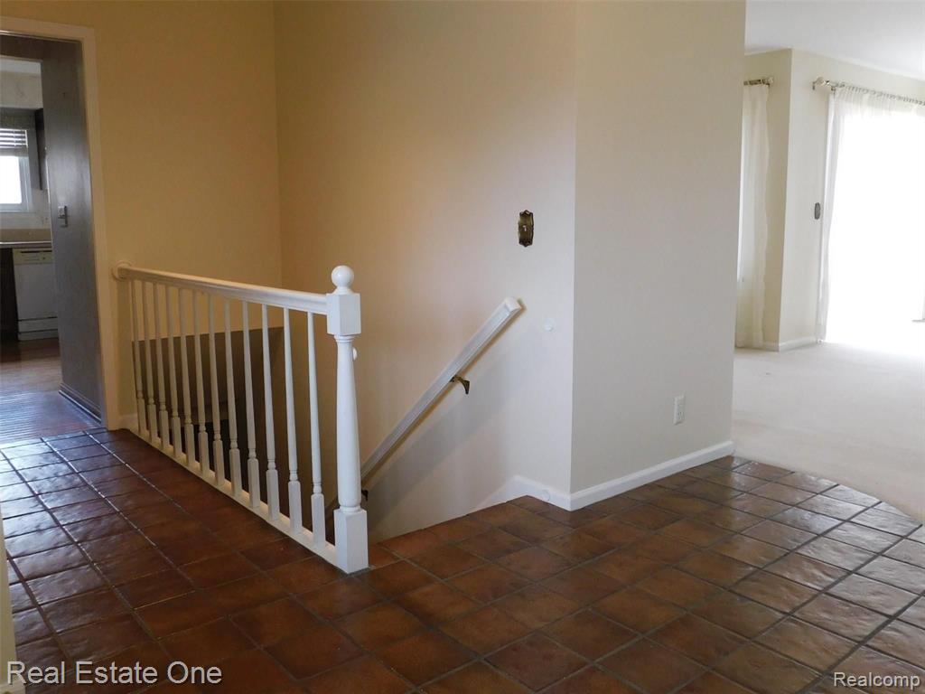 565 Augusta Drive Rochester Hills, MI 48309 - Photo 19 of 30
