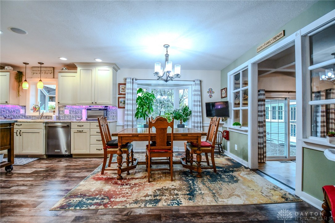 1109 Big Hill Road Kettering, OH 45429 - Photo 19 of 69