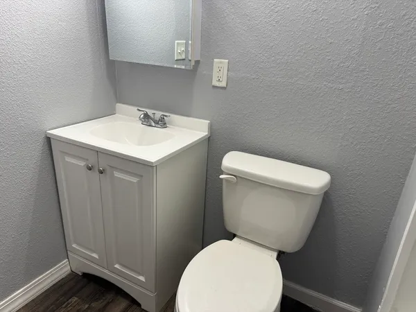 $900 | 264 17th Avenue, Unit 5, East Moline, IL 61244