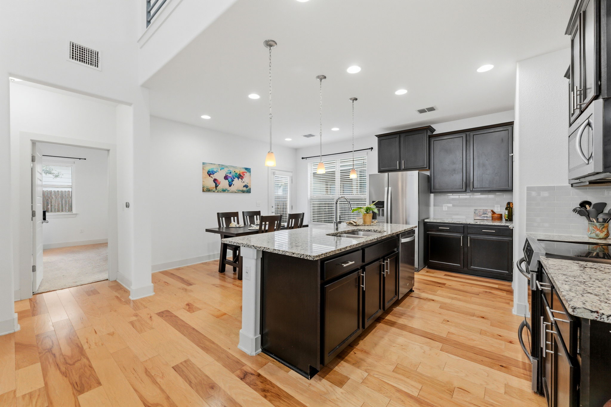 1007 Totis Road Austin, TX 78748 - Photo 10 of 37 a kitchen with a stove and a sink