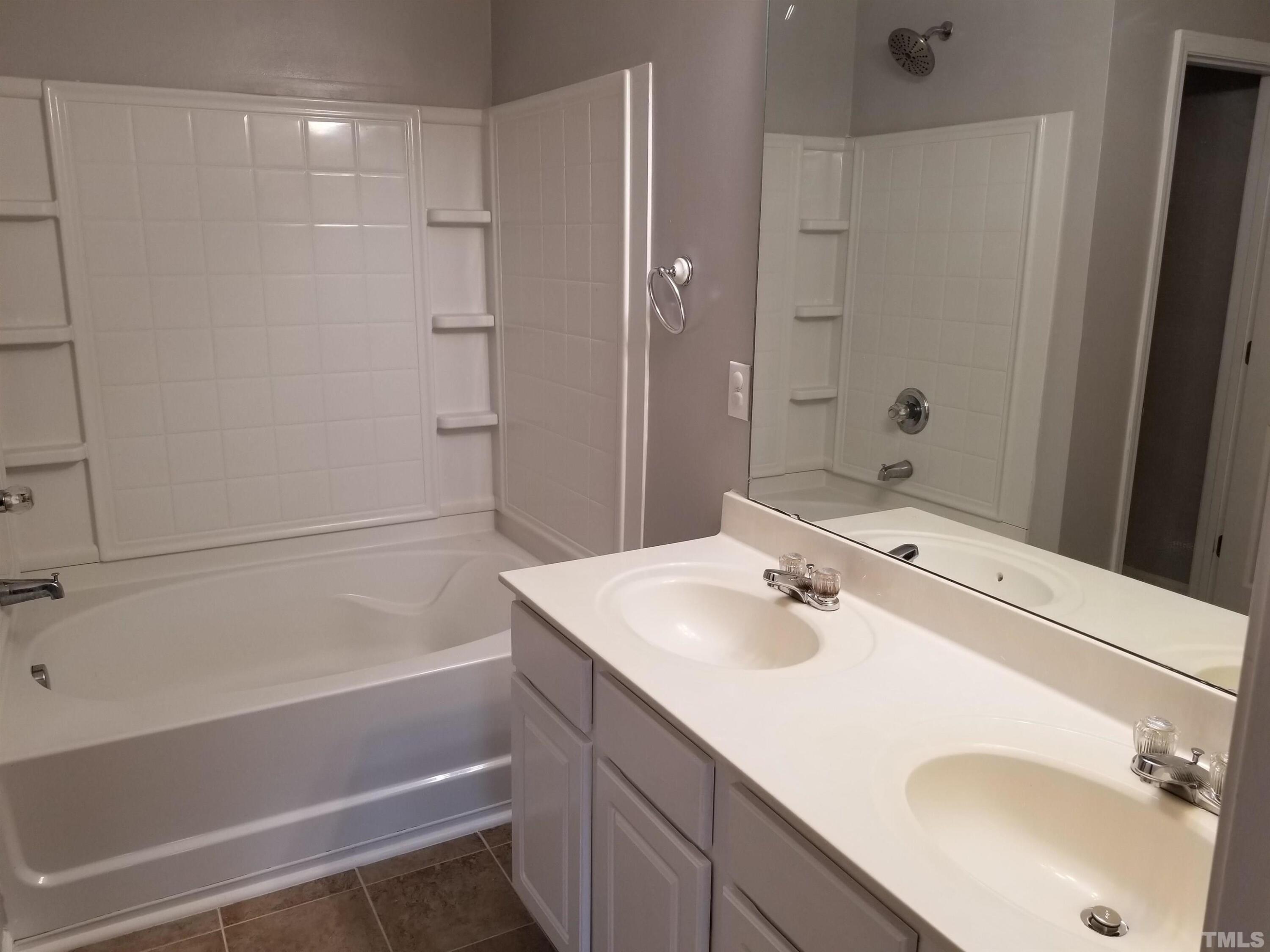 622 Baucom Grove Court Cary, NC 27519 - Photo 17 of 23 Photo #17