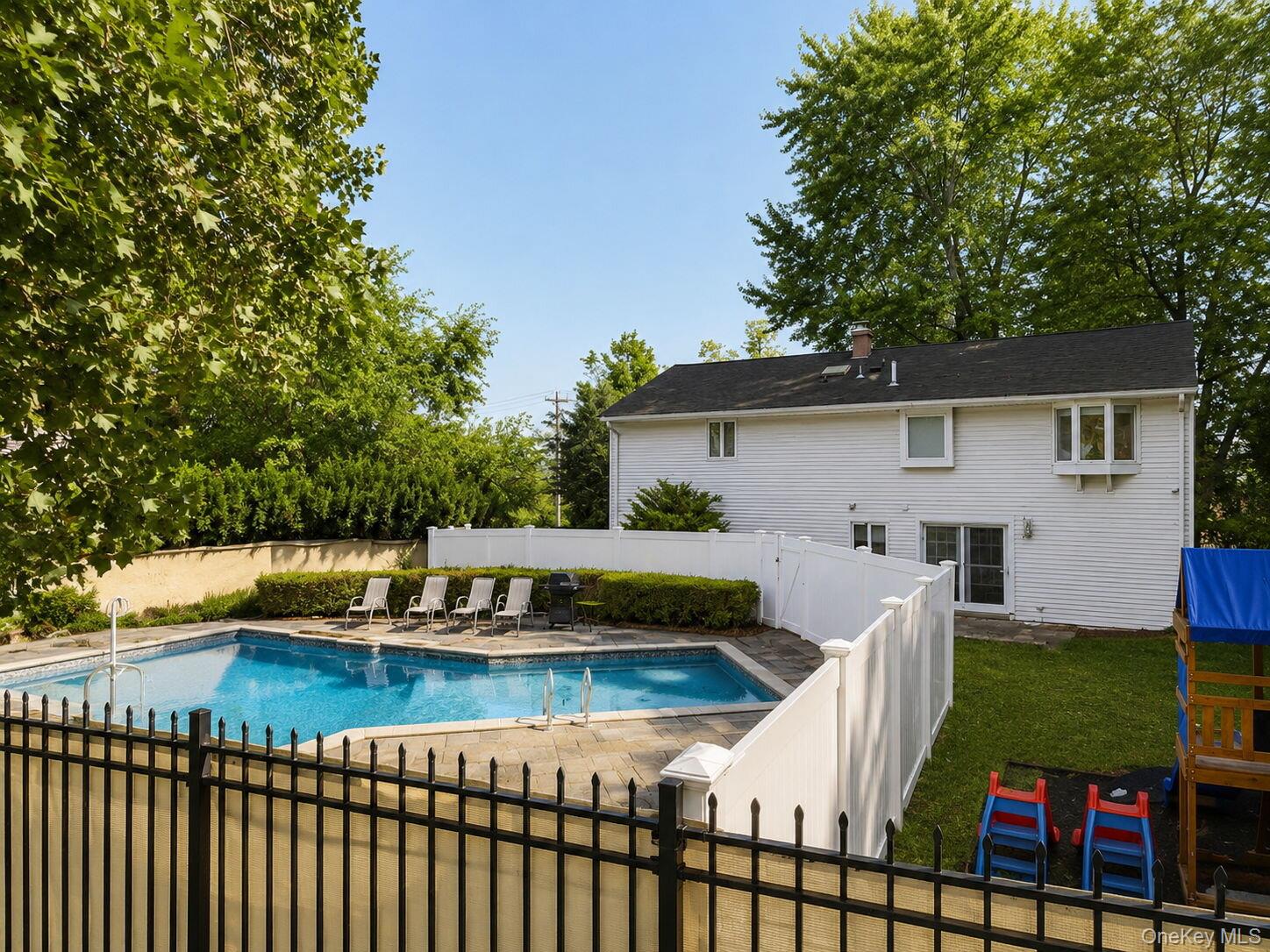 132 Hilltop Road Monroe, NY 10950 - Photo 13 of 47 Gallery Image 13