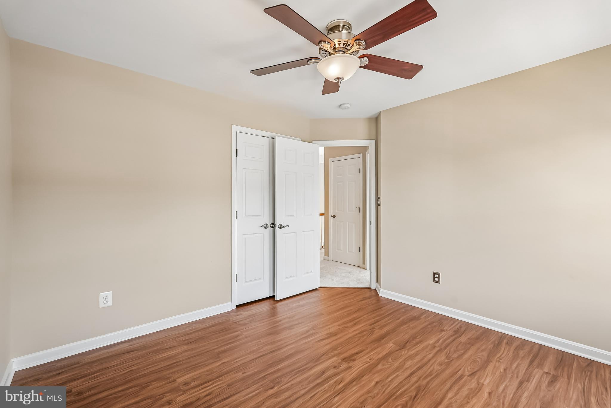 41935 Cinnabar Square Aldie, VA 20105 - Photo 29 of 39 Upper Level 3rd bedroom