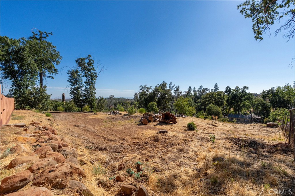 1569 La Grand View Road Paradise, CA 95969 - Photo 5 of 13 a view of a dirt road with a building in the background