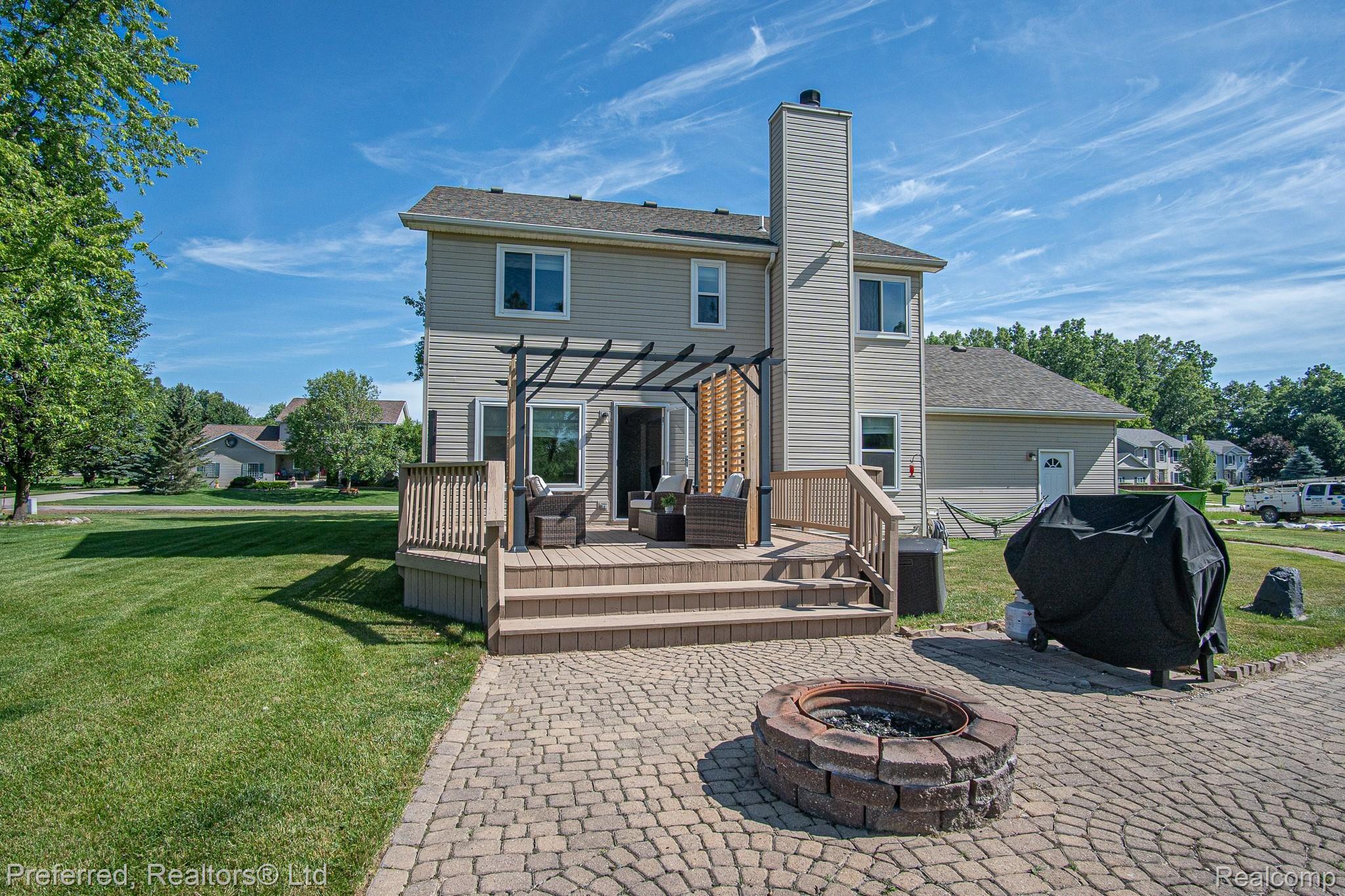 2423 Bull Run Road Oxford, MI 48371 - Photo 29 of 38 7.jpg