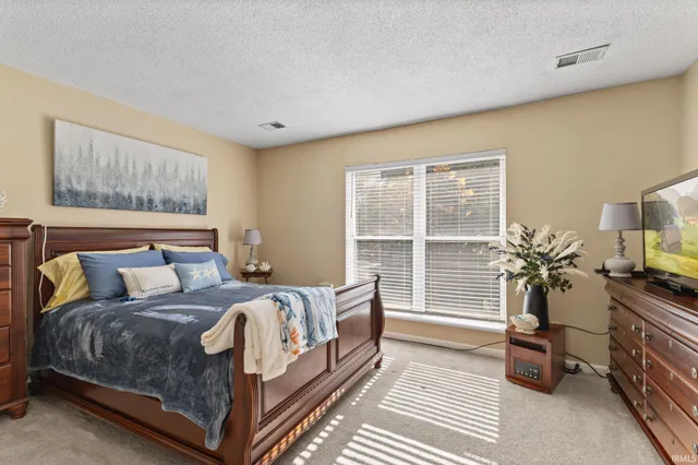 $268,000 | 9676 South Bay Pointe Drive, Unit 79, Bloomington, IN 47401