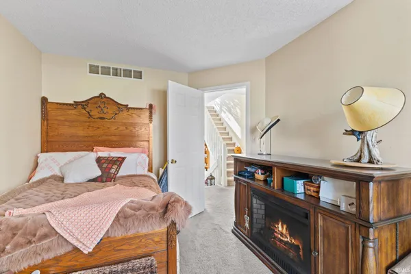 $255,000 | 9676 South Bay Pointe Drive, Unit 79, Bloomington, IN 47401