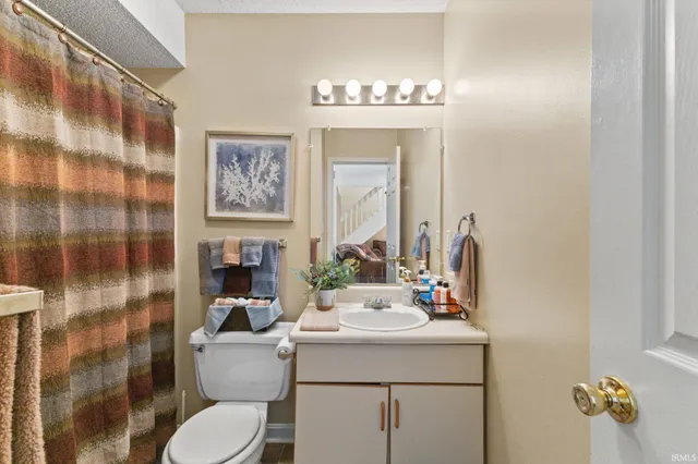 $268,000 | 9676 South Bay Pointe Drive, Unit 79, Bloomington, IN 47401