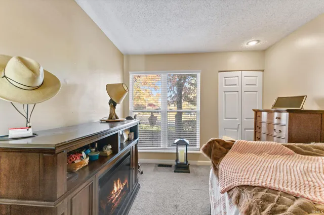 $268,000 | 9676 South Bay Pointe Drive, Unit 79, Bloomington, IN 47401