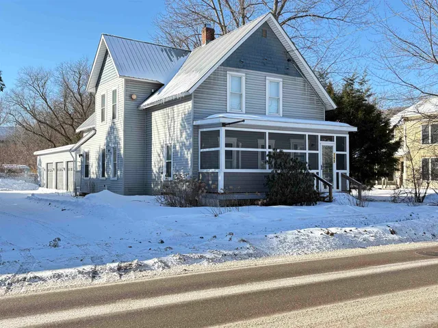 $498,800 | 143 South Main Street, Waterbury, VT 05676