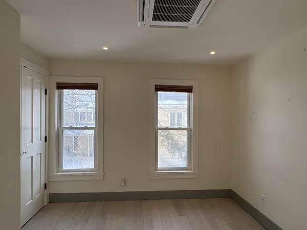 $498,800 | 143 South Main Street, Waterbury, VT 05676