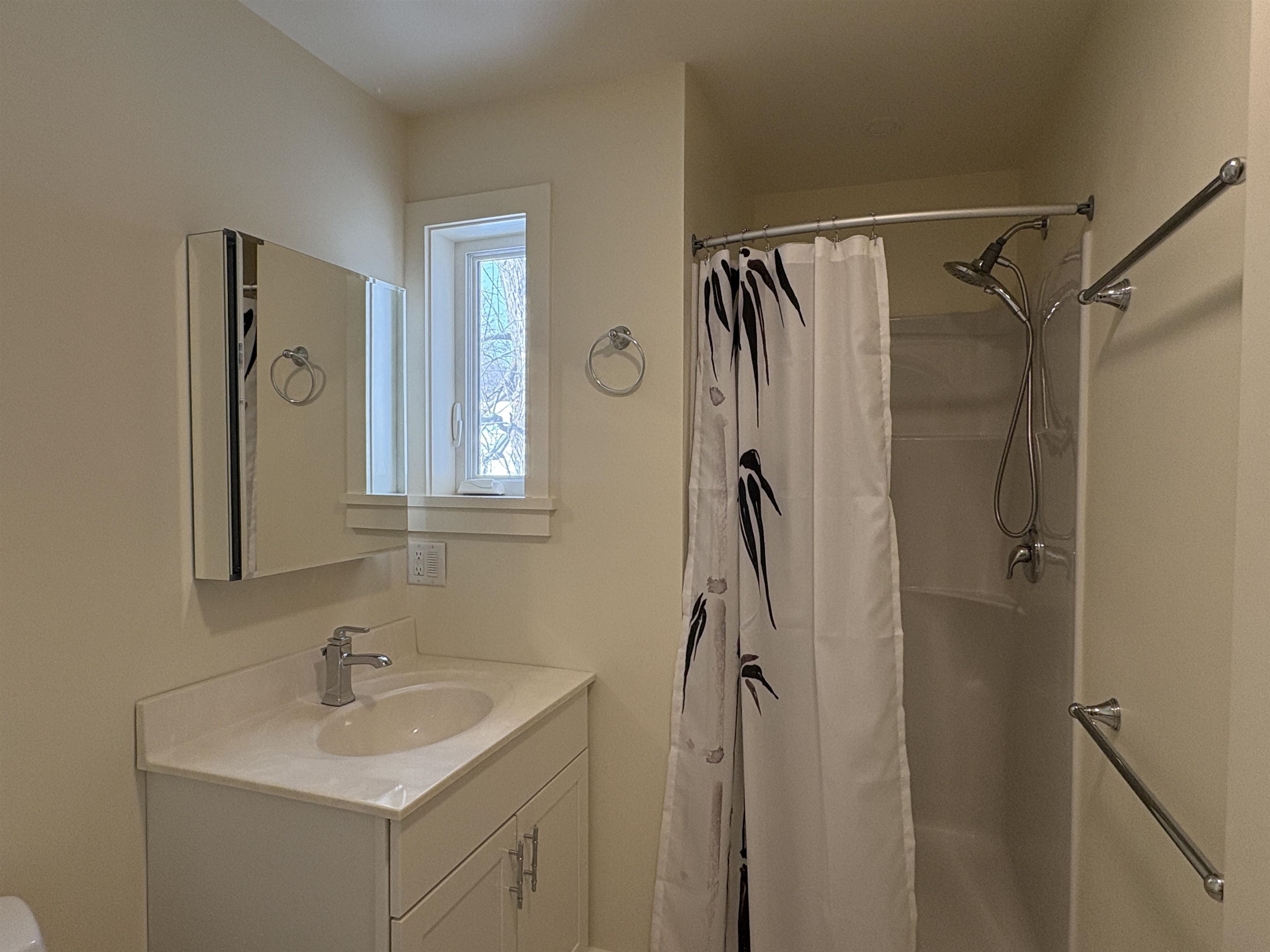 143 South Main Street Waterbury, VT 05676 - Photo 18 of 47