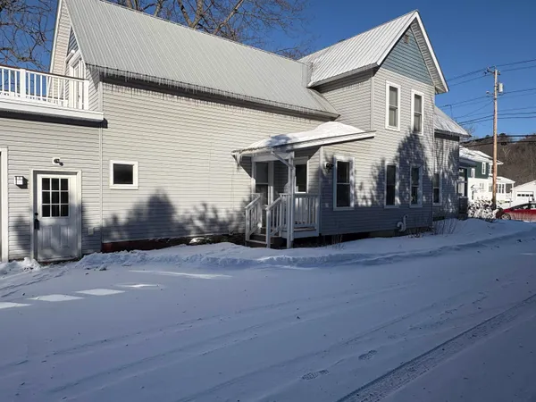 $498,800 | 143 South Main Street, Waterbury, VT 05676