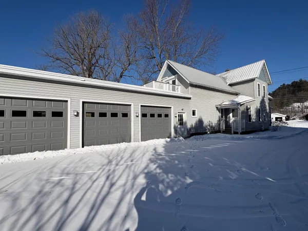 $498,800 | 143 South Main Street, Waterbury, VT 05676