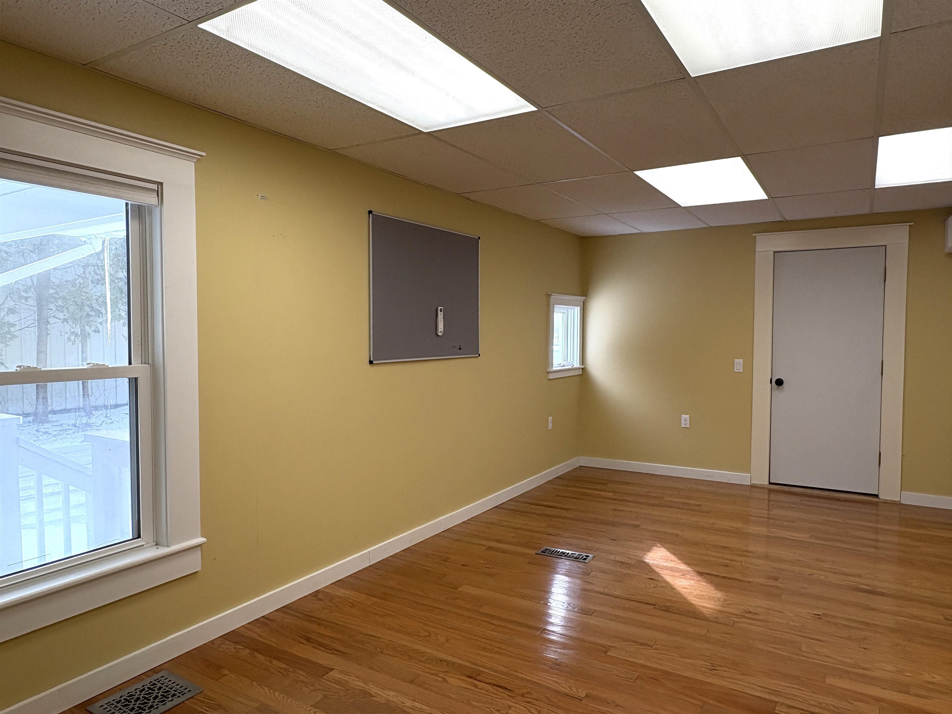 143 South Main Street Waterbury, VT 05676 - Photo 32 of 47