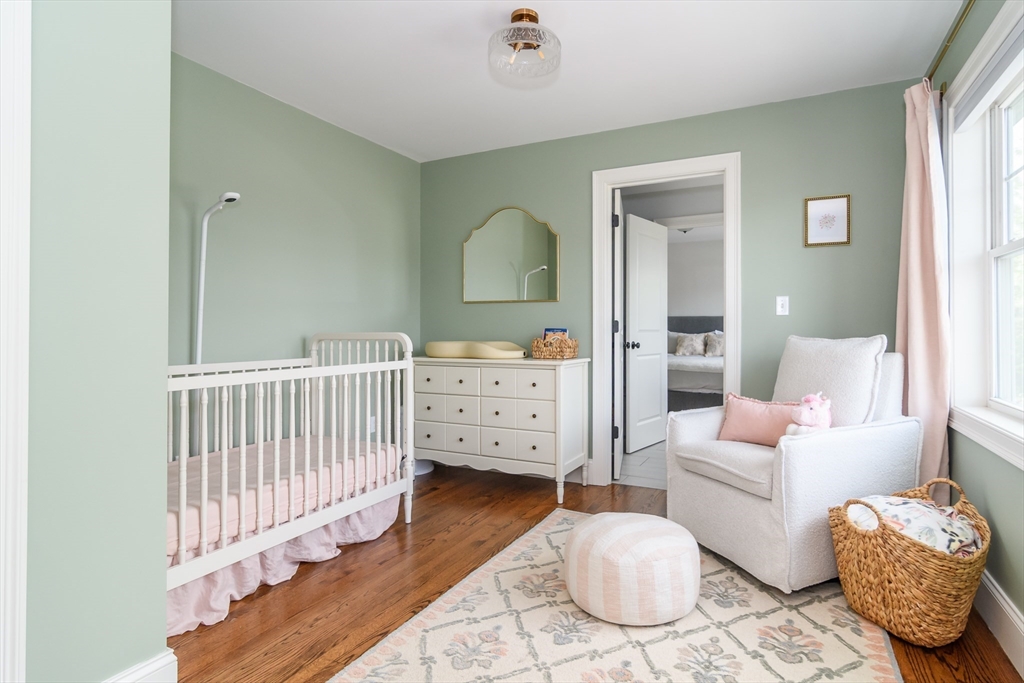 43 Hall Street, Unit 1 Waltham, MA 02453 - Photo 11 of 30