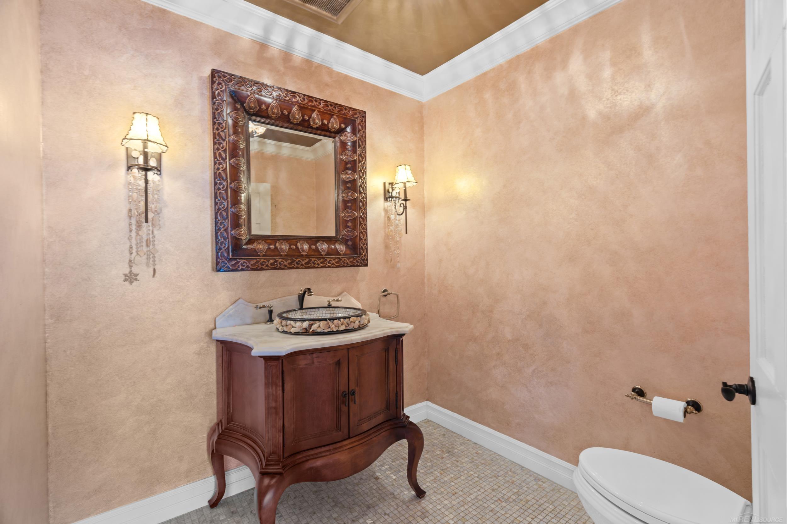 1071 Nakomis Road Lake Orion, MI 48362 - Photo 30 of 71