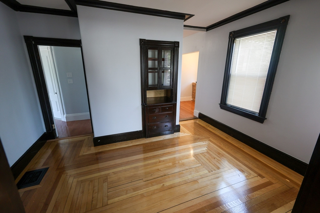50 Thatcher Street, Unit 2 Boston, MA 02136 - Photo 5 of 22