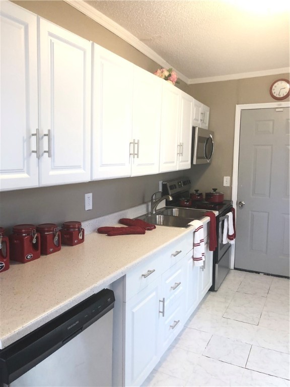 1507 Agate Street Savannah, GA 31415 - Photo 7 of 19