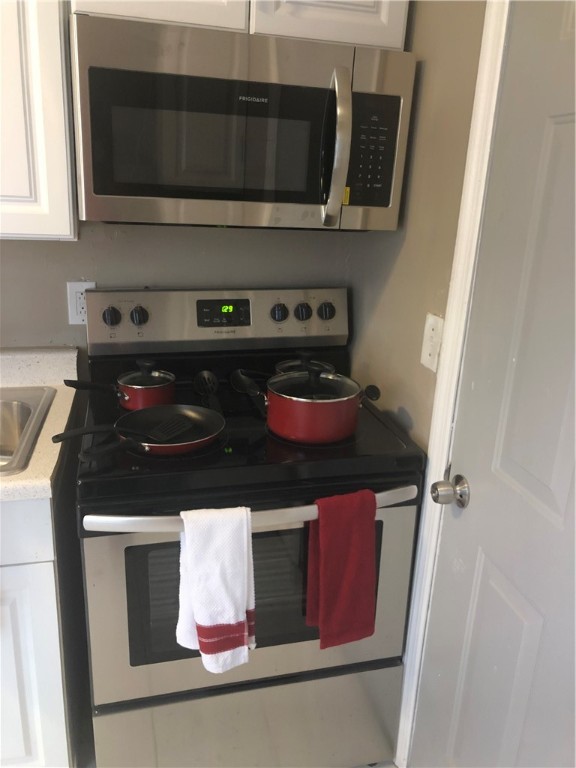 1507 Agate Street Savannah, GA 31415 - Photo 8 of 19