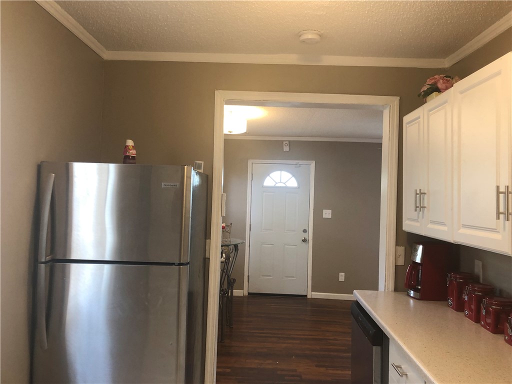 1507 Agate Street Savannah, GA 31415 - Photo 10 of 19