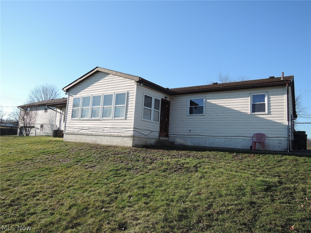 2879 Canfield Road Youngstown, OH 44511 - Photo 32 of 35 Gallery Image 32