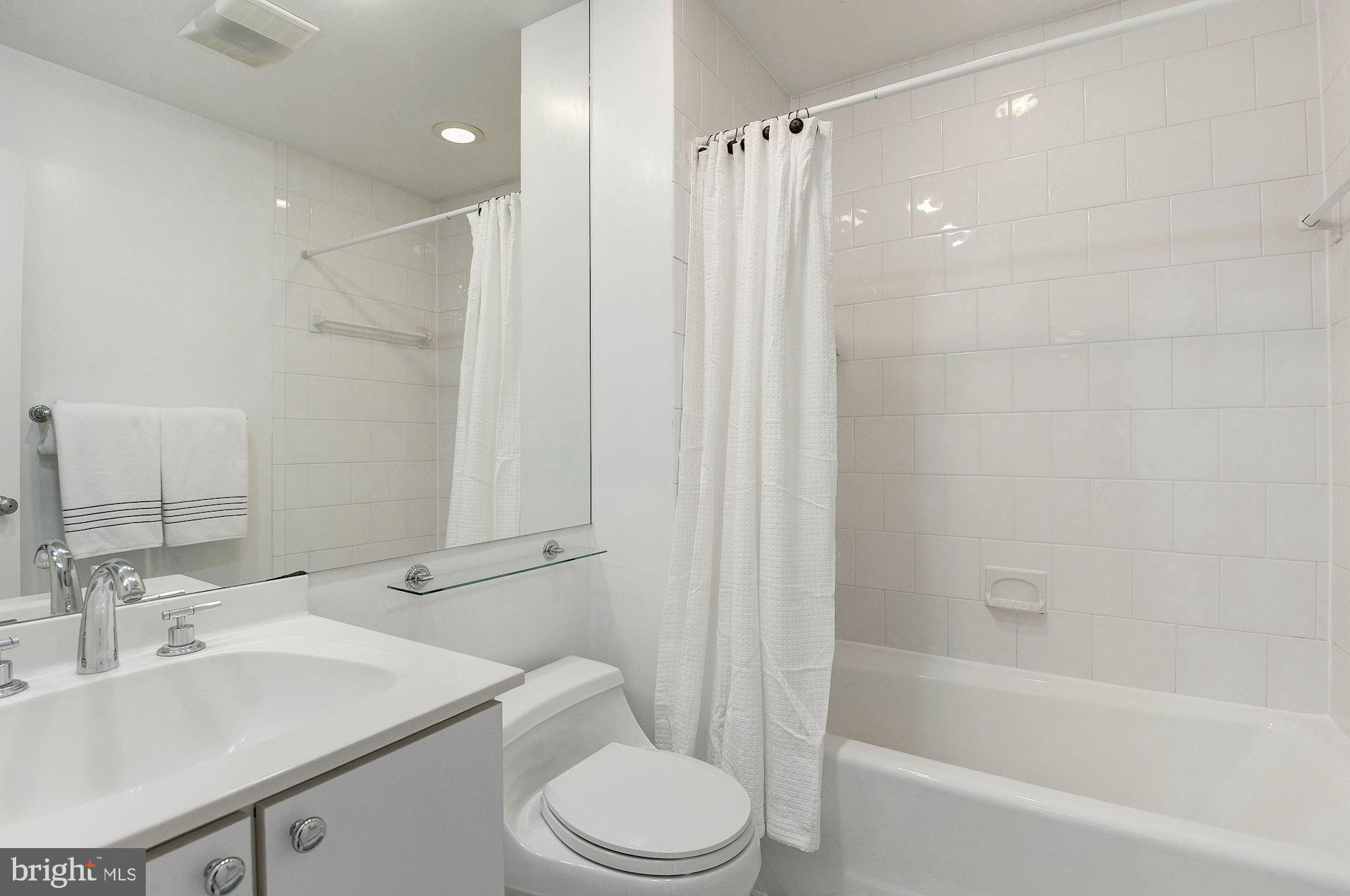 11424 Waterview Cluster Reston, VA 20190 - Photo 36 of 59