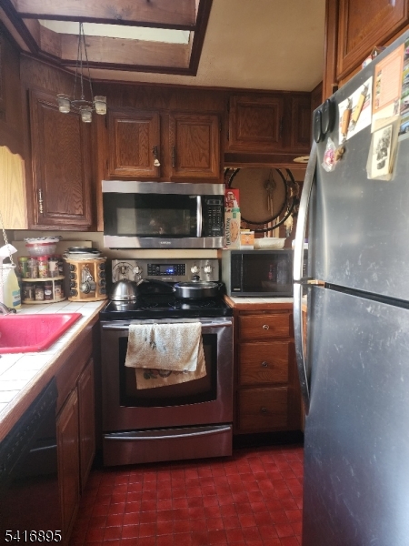 15 Marigold Road Vernon, NJ 07418 - Photo 5 of 13