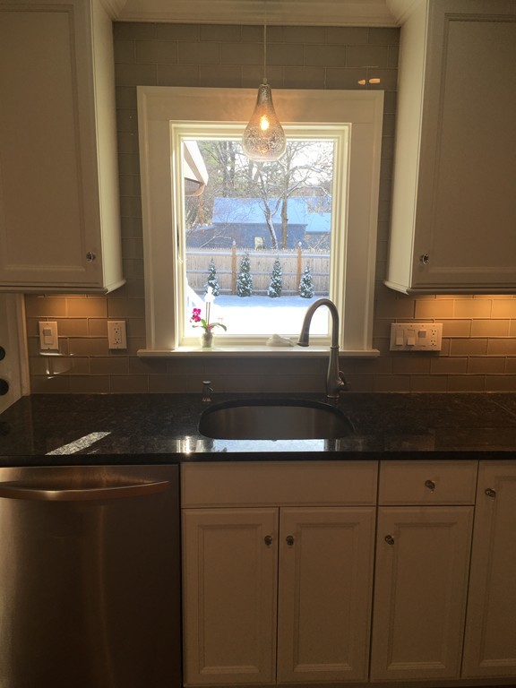 574 Webster Street Needham, MA 02494 - Photo 12 of 26