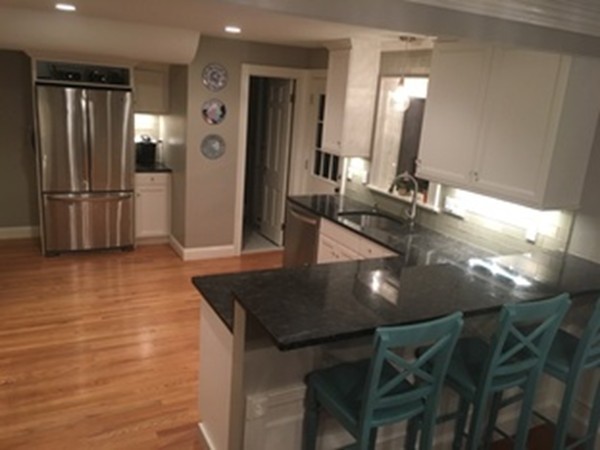 574 Webster Street Needham, MA 02494 - Photo 8 of 26