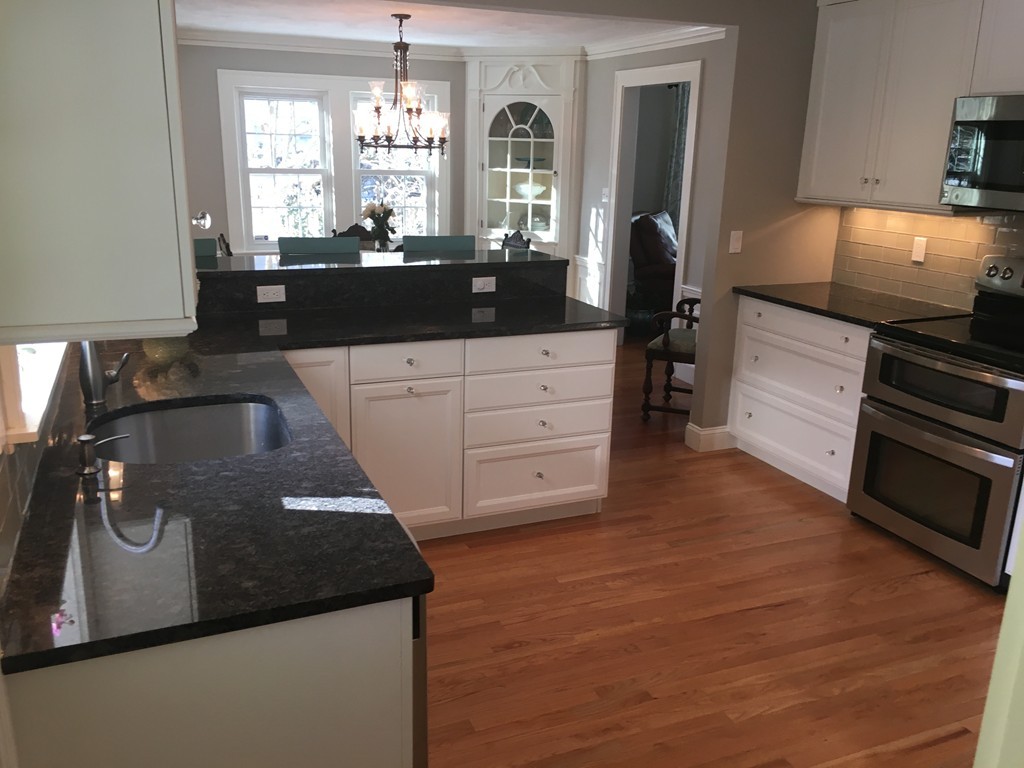 574 Webster Street Needham, MA 02494 - Photo 10 of 26