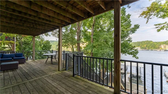 $599,900 | 501 Ginger Road, Lake Ozark, MO 65049