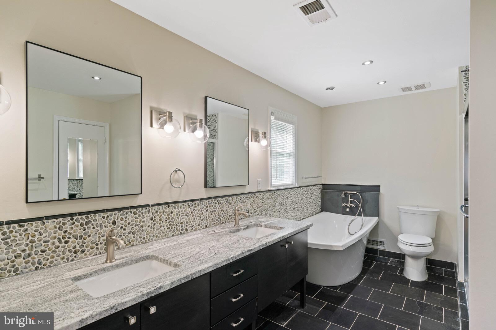 2477 Freetown Drive Reston, VA 20191 - Photo 26 of 57 Gallery Image 26