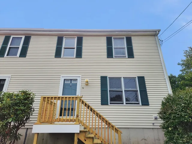 $389,900 | 6 Correia Circle, Unit B, Milford, MA 01757