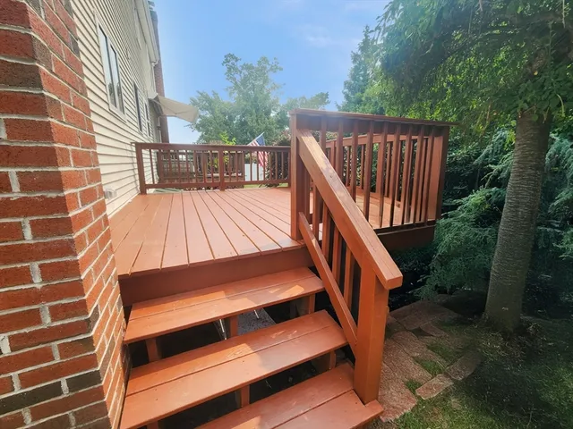 $389,900 | 6 Correia Circle, Unit B, Milford, MA 01757