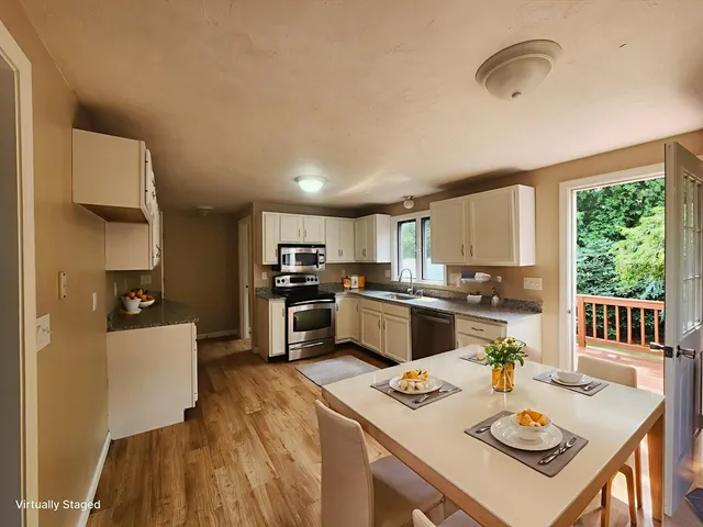 $389,900 | 6 Correia Circle, Unit B, Milford, MA 01757